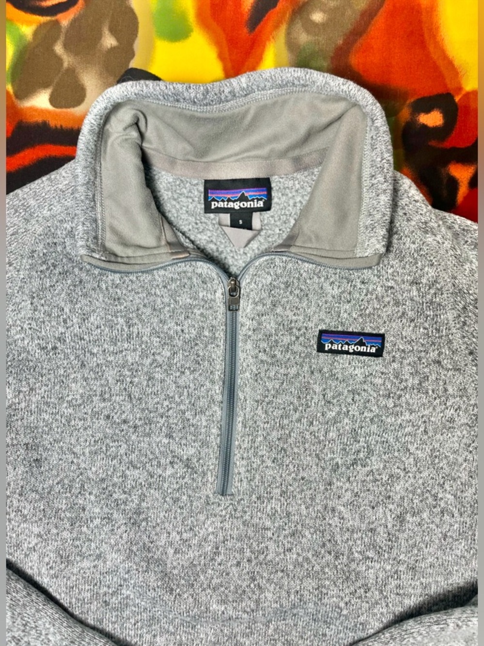 Gray Patagonia fleece quarter zip in size S
